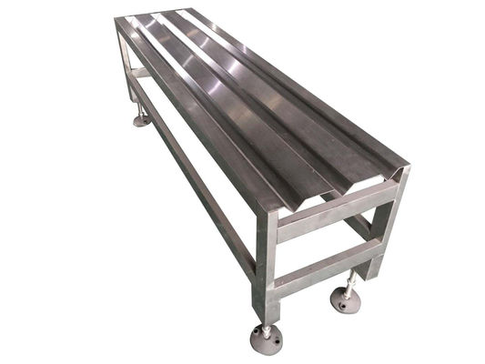 Un bon prix. Tableau de 1.5m x de 0.4m x de 0.7m Sugar Cone Baking Machine Storage en ligne