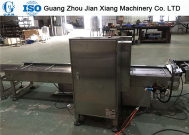 Un bon prix. Machine industrielle de fabricant de cône de gaufre, chaîne de production de cône de sucre opération facile en ligne
