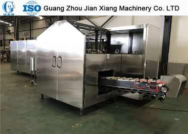 Un bon prix. Grande ligne de production à la machine de cuisson de cornet de crème glacée de capacité garantie de 1 an en ligne