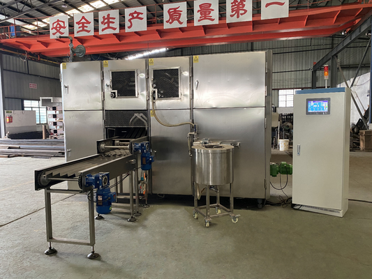 Un bon prix. cône croustillant de la gaufre 5000pcs/H faisant l'économie de l'espace de fabricant de cône de maïs de machine en ligne
