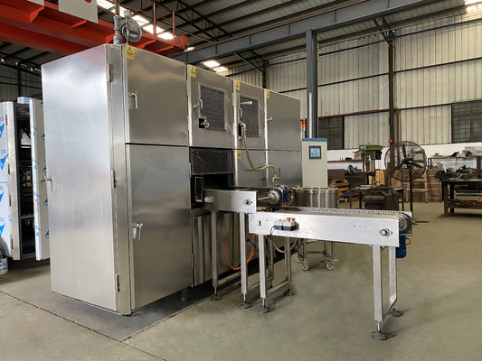Un bon prix. cône croustillant de la gaufre 5000pcs/H faisant l'économie de l'espace de fabricant de cône de maïs de machine en ligne
