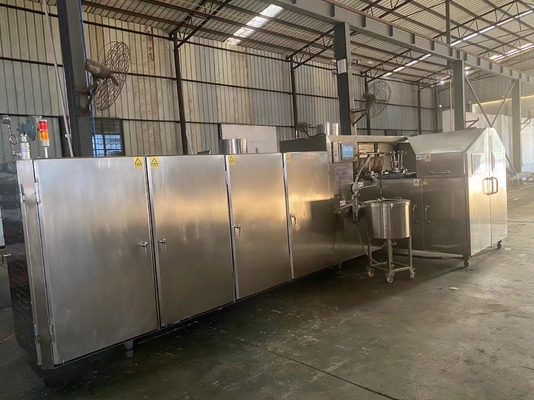 Un bon prix. Cornet de crème glacée automatique faisant la machine avec le contrôleur de PLC de Schneider en ligne